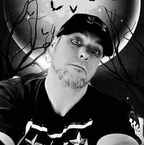 Meet your Posher, Lynn